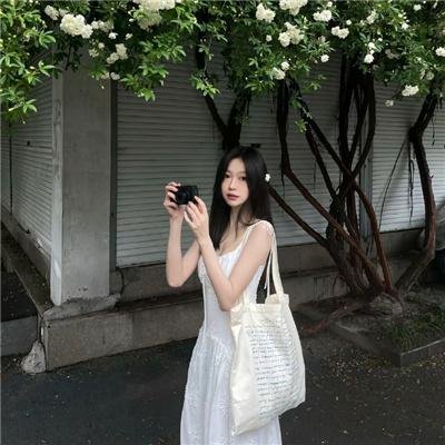 白色的马赛女人